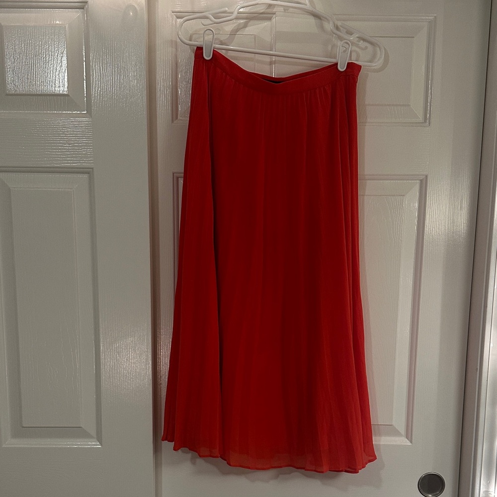 Elegant Red Women's Midi Skirt